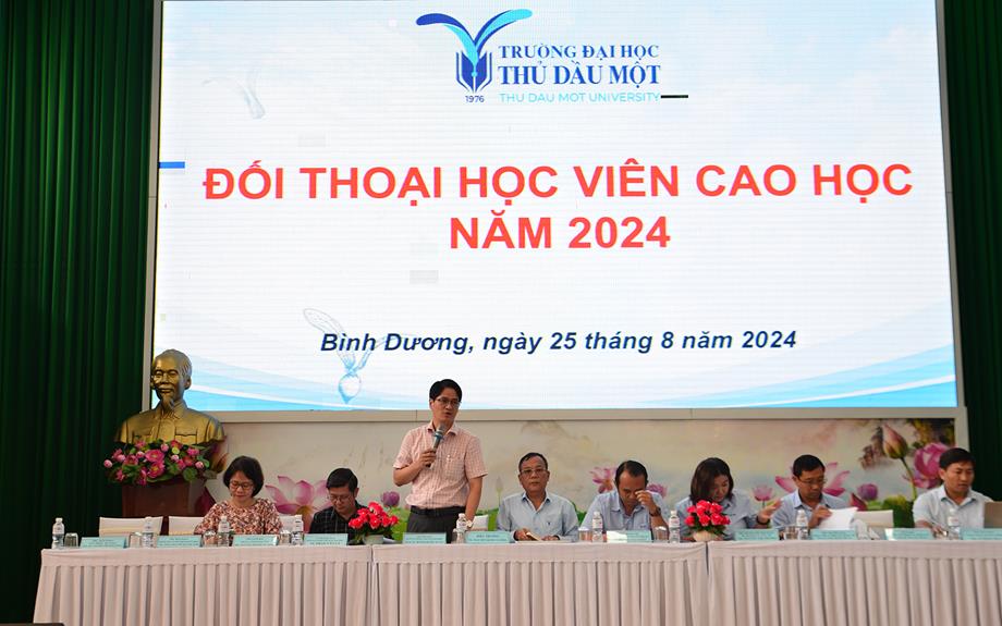 Hội nghị đối thoại cùng học viên sau đại học